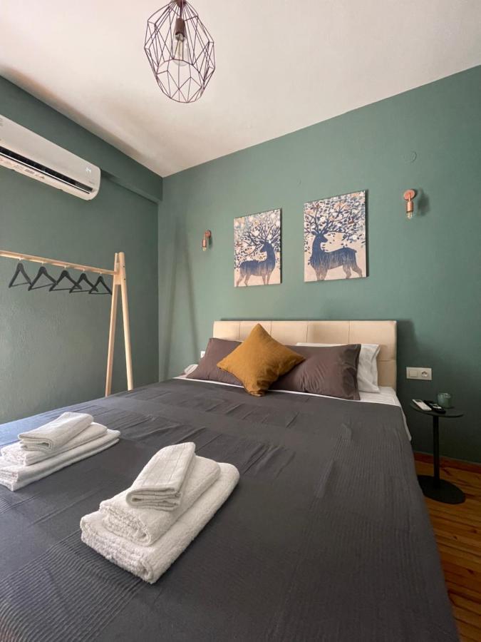 2Bd - Deer Traveler Family Apt Apartment Солун Екстериор снимка